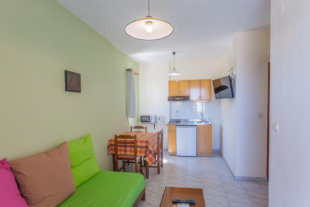 Domenica Apartments Rethymno  Bagian luar foto