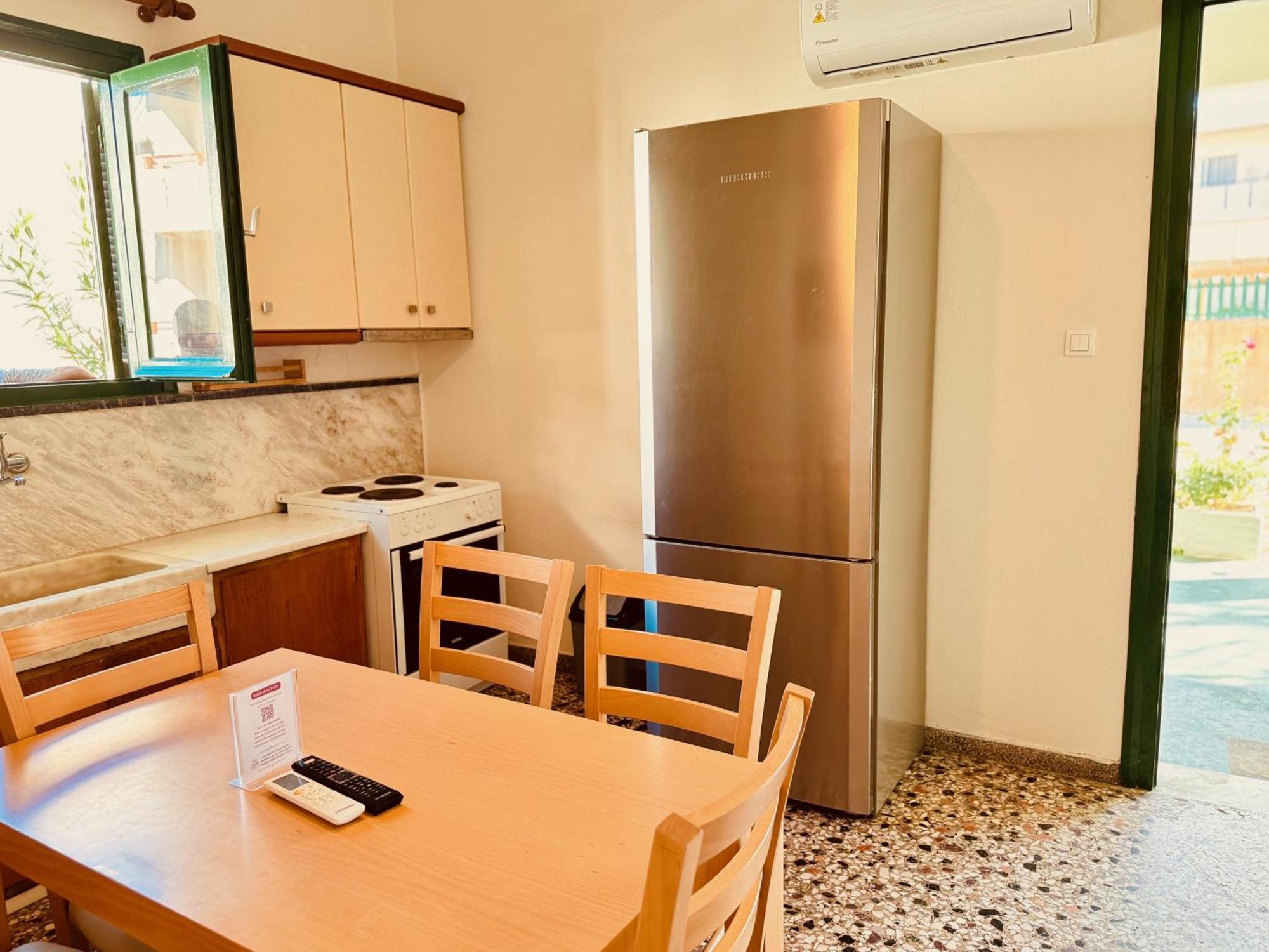 Domenica Apartments Rethymno  Ruang foto