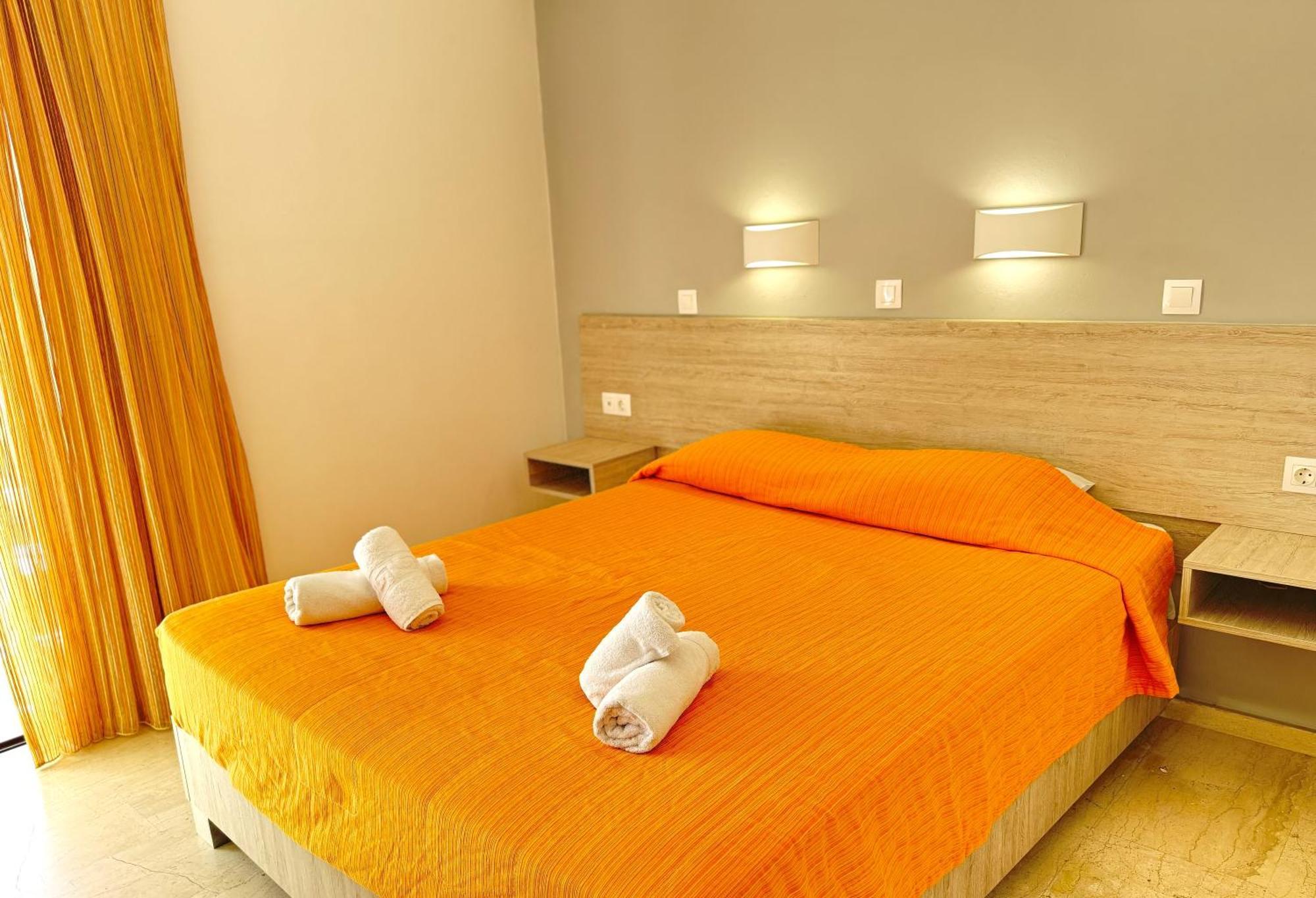 Domenica Apartments Rethymno  Ruang foto