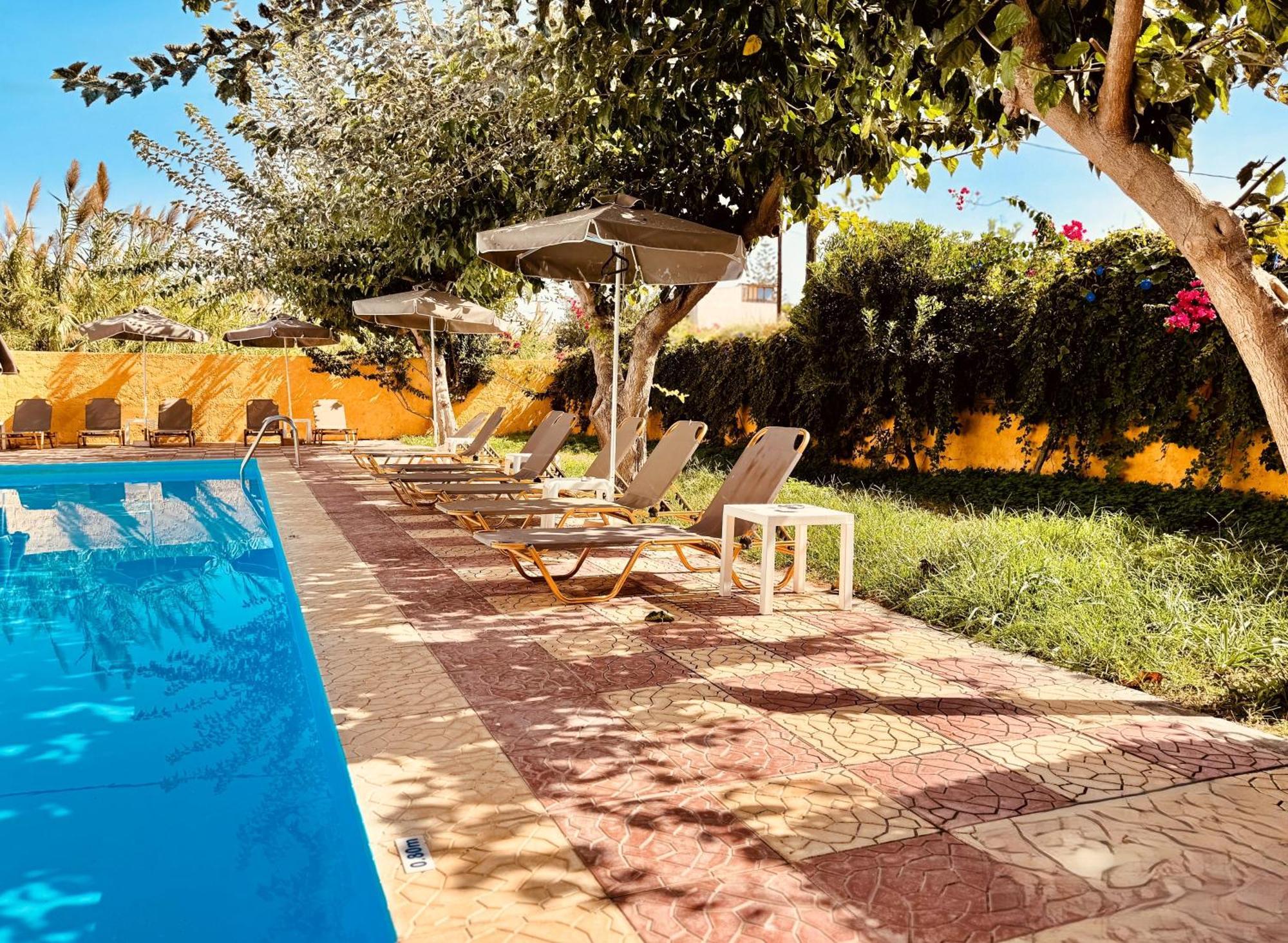 Domenica Apartments Rethymno  Bagian luar foto