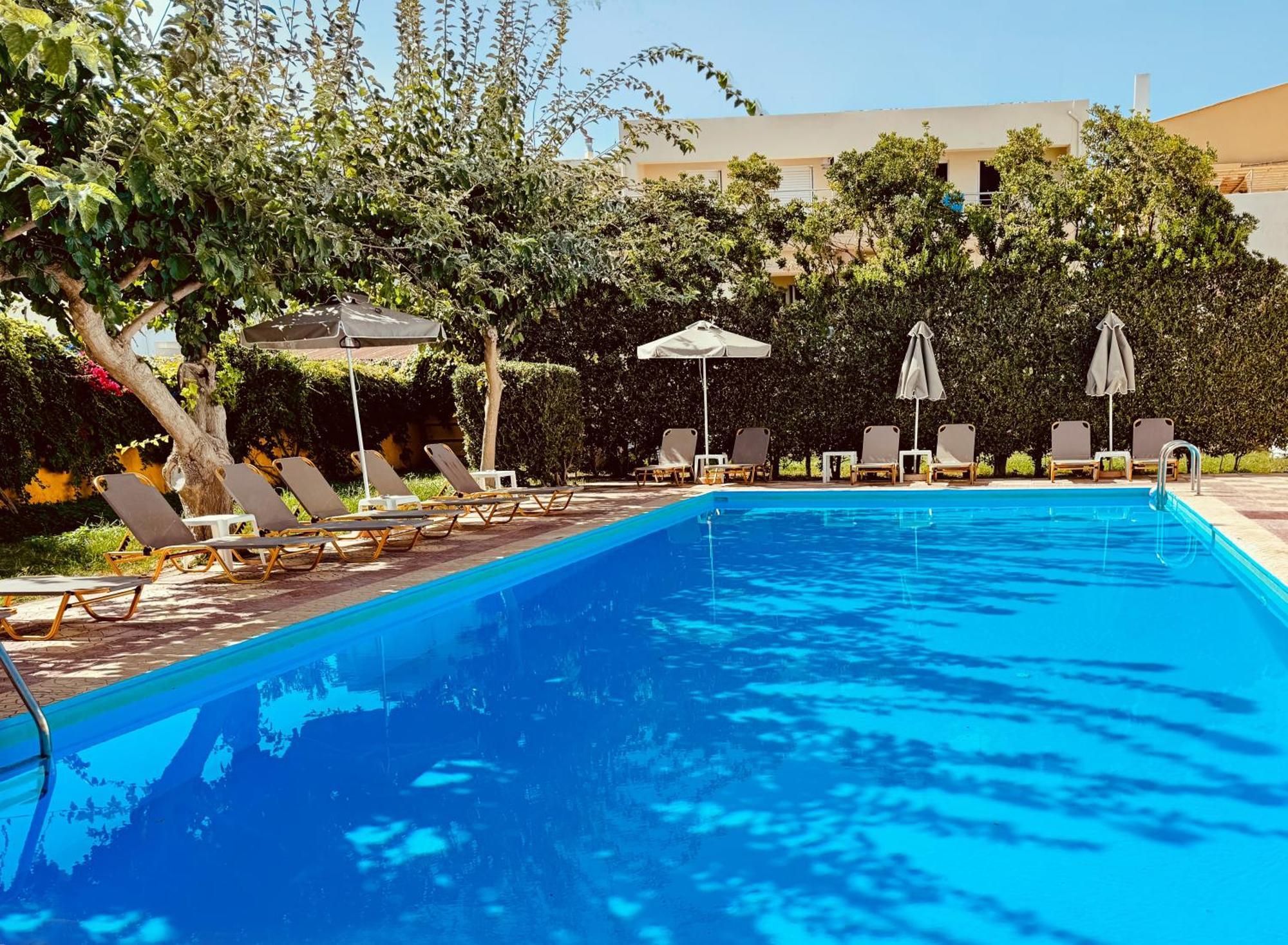 Domenica Apartments Rethymno  Bagian luar foto